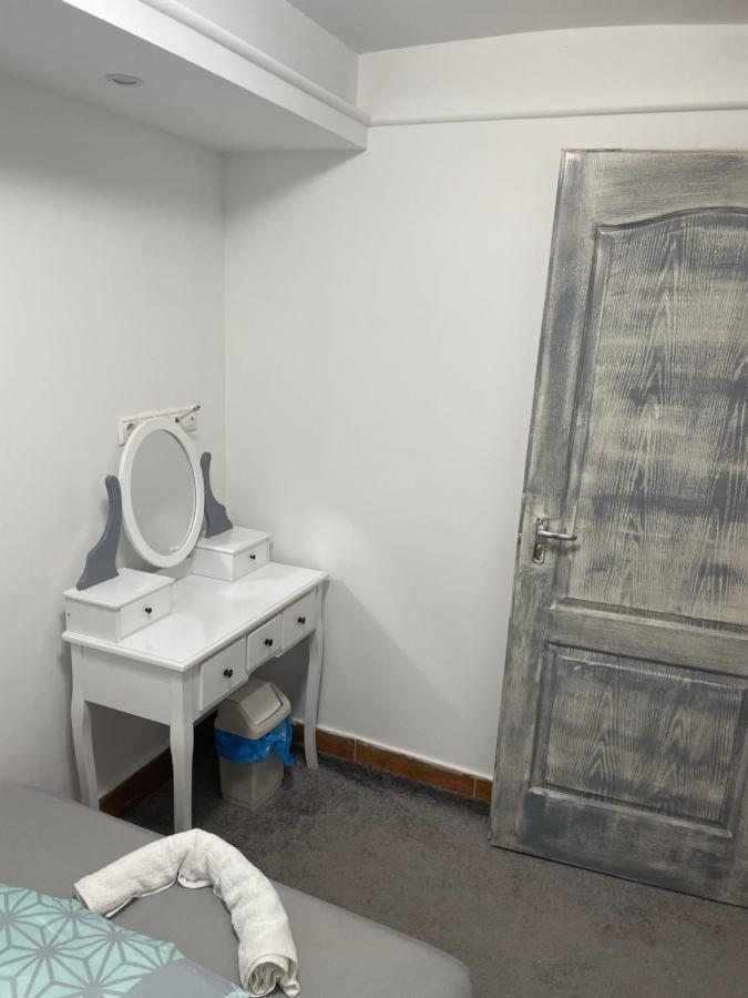 Centrum Wellness Hostel Debrecen Luaran gambar