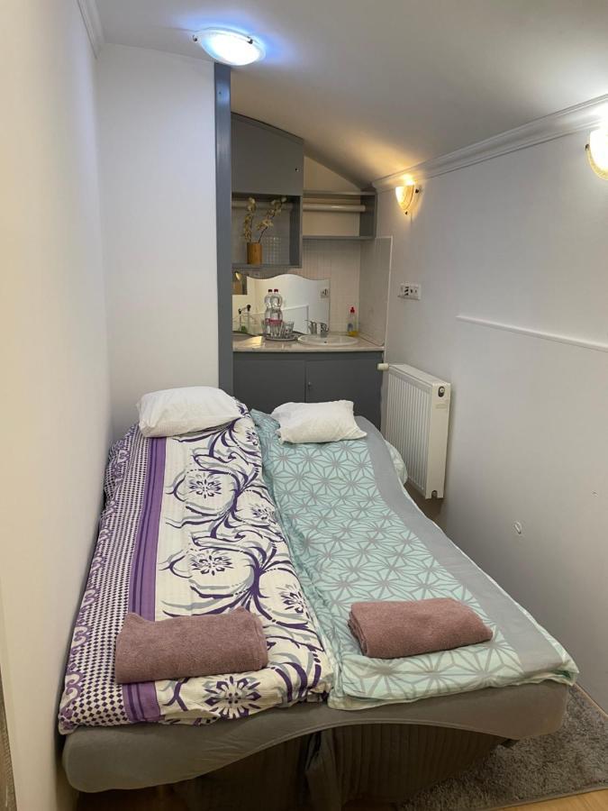 Centrum Wellness Hostel Debrecen Luaran gambar