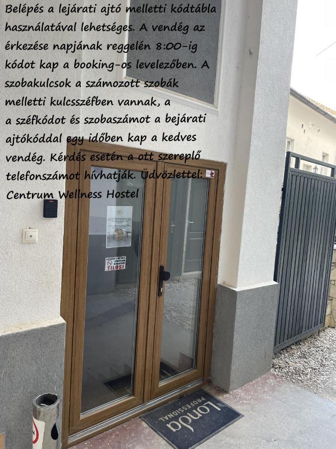 Centrum Wellness Hostel Debrecen Luaran gambar