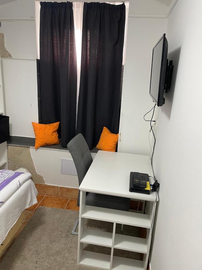 Centrum Wellness Hostel Debrecen Luaran gambar