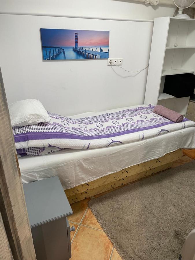 Centrum Wellness Hostel Debrecen Luaran gambar