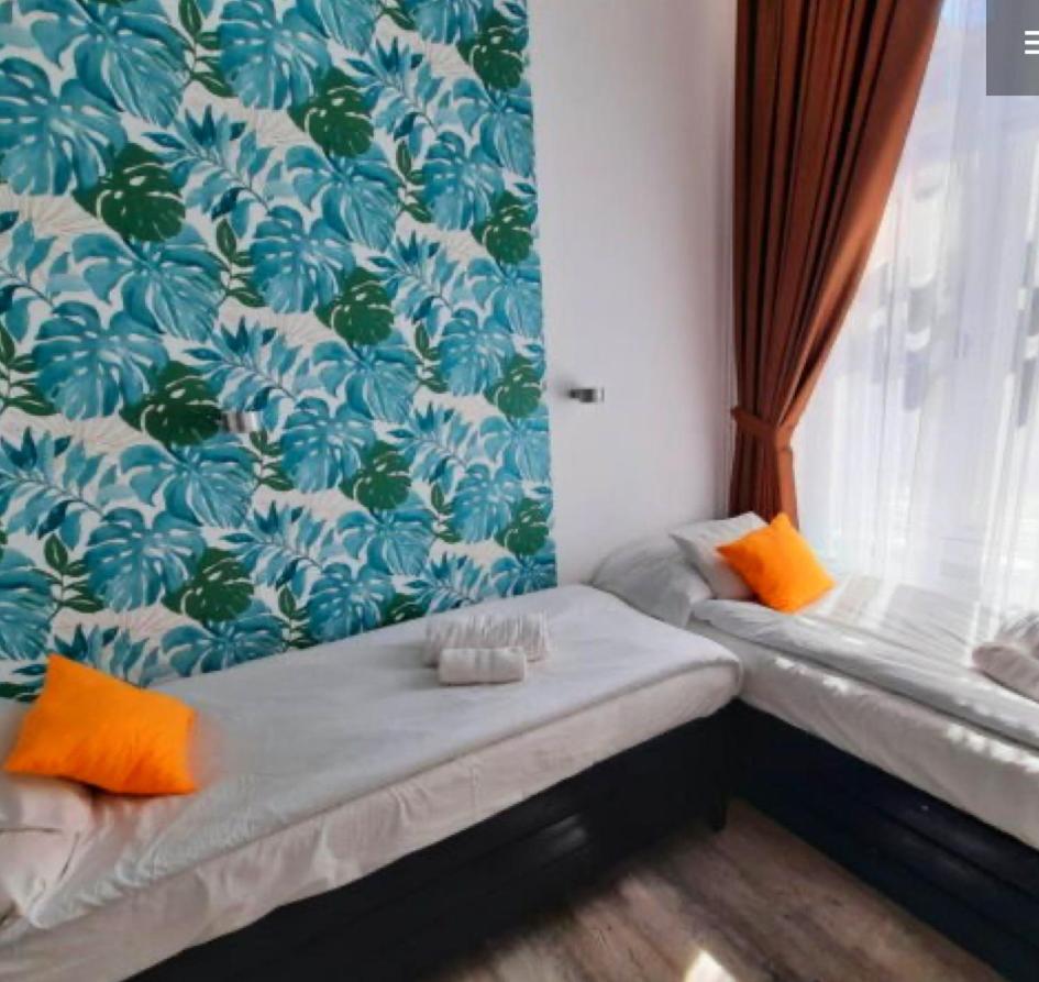 Centrum Wellness Hostel Debrecen Luaran gambar